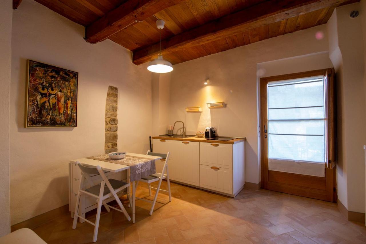 Апартаменты Il Borgo Divino - Torre Del Colle, Bevagna Экстерьер фото